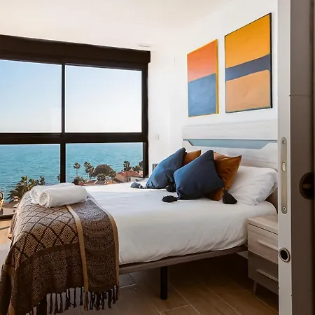 Modern Sea Front Reef Apartament