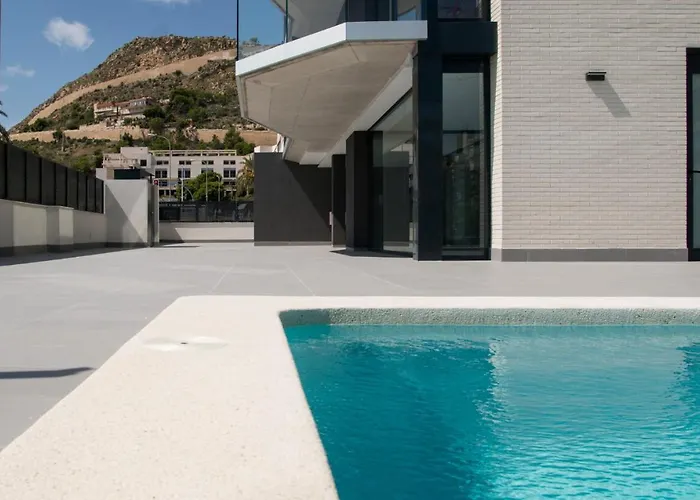 Modern Sea Front Reef Apartment Alicante